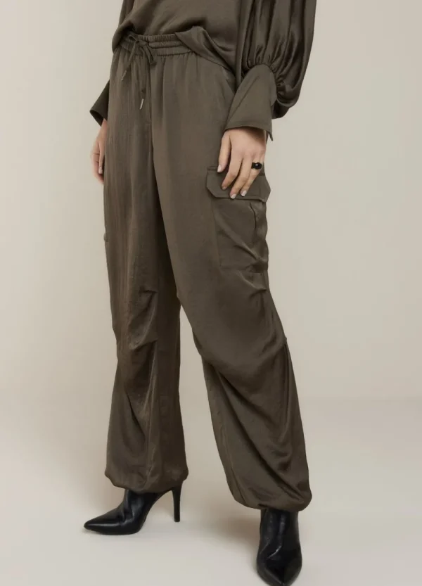 Vrouwen Summum Woman Broeken & Jumpsuits | Silky Touch Cargo