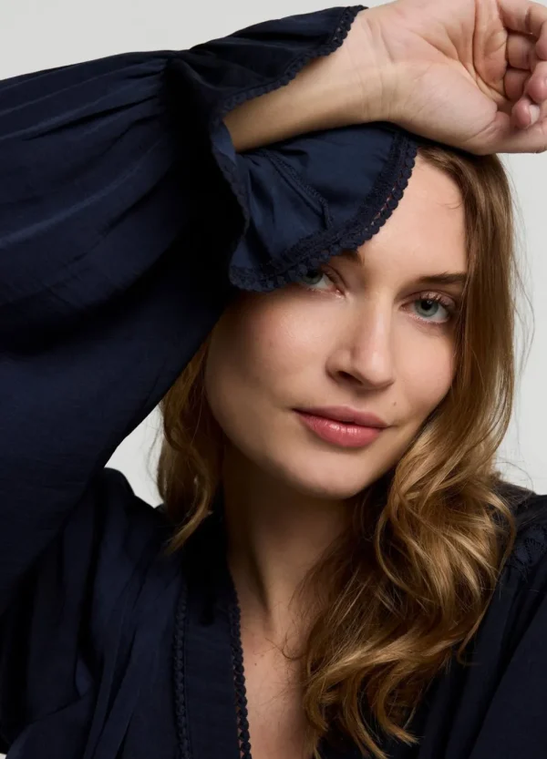 Vrouwen Summum Woman Tops & T-Shirts | V-Hals Drapey Satin Top